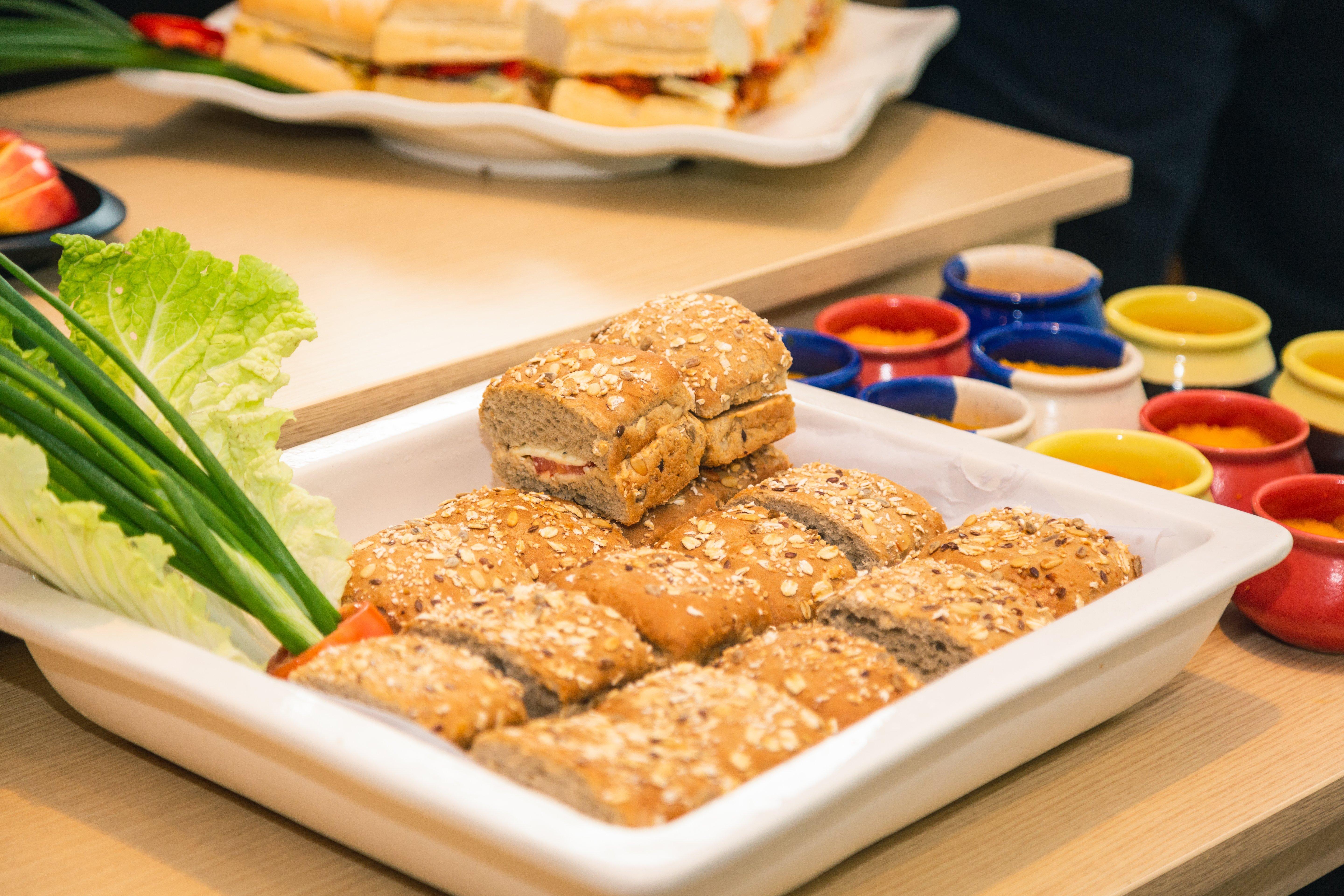 Holiday Inn Express Gurugram Sector 50 By Ihg Gurgaon Eksteriør bilde