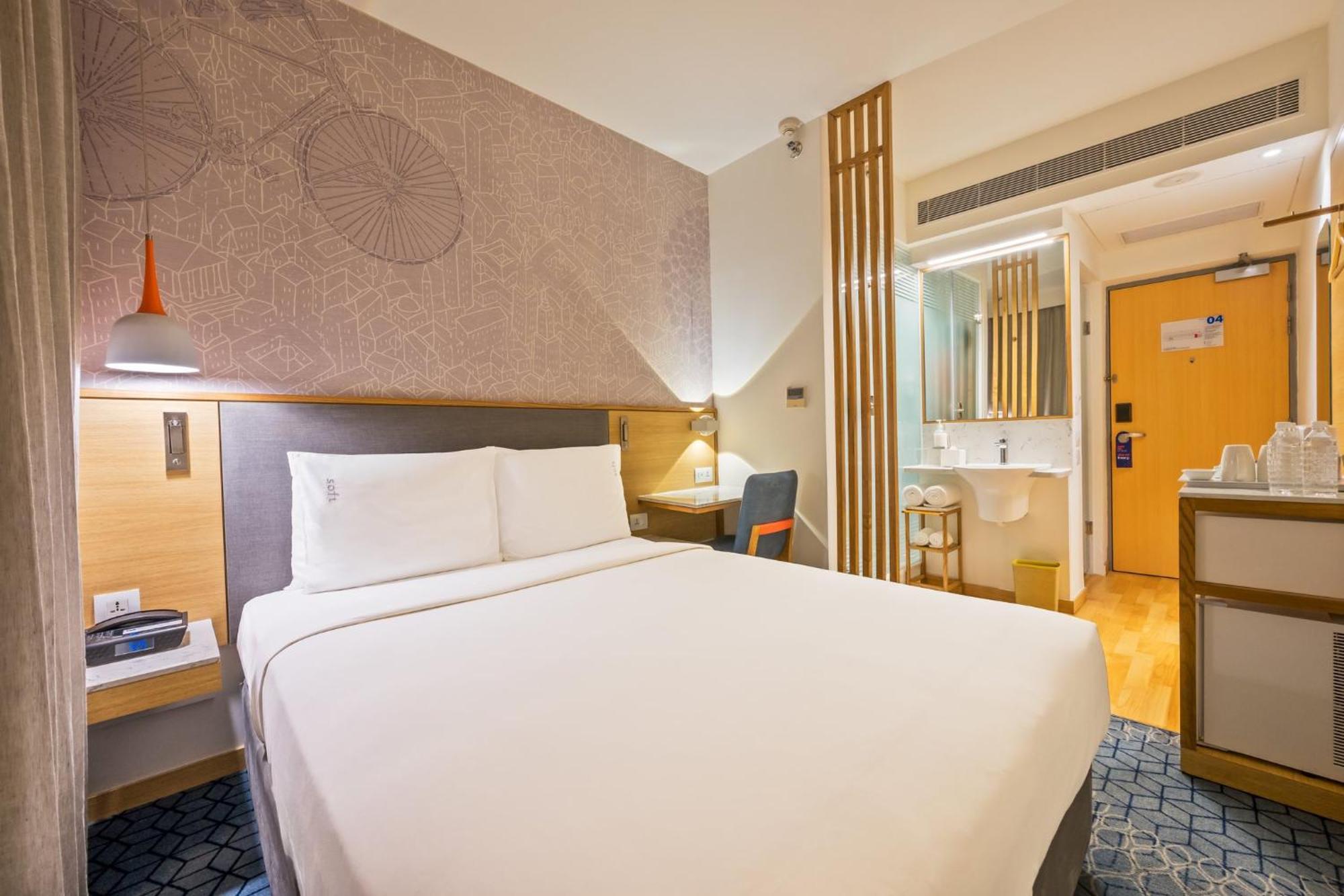 Holiday Inn Express Gurugram Sector 50 By Ihg Gurgaon Eksteriør bilde